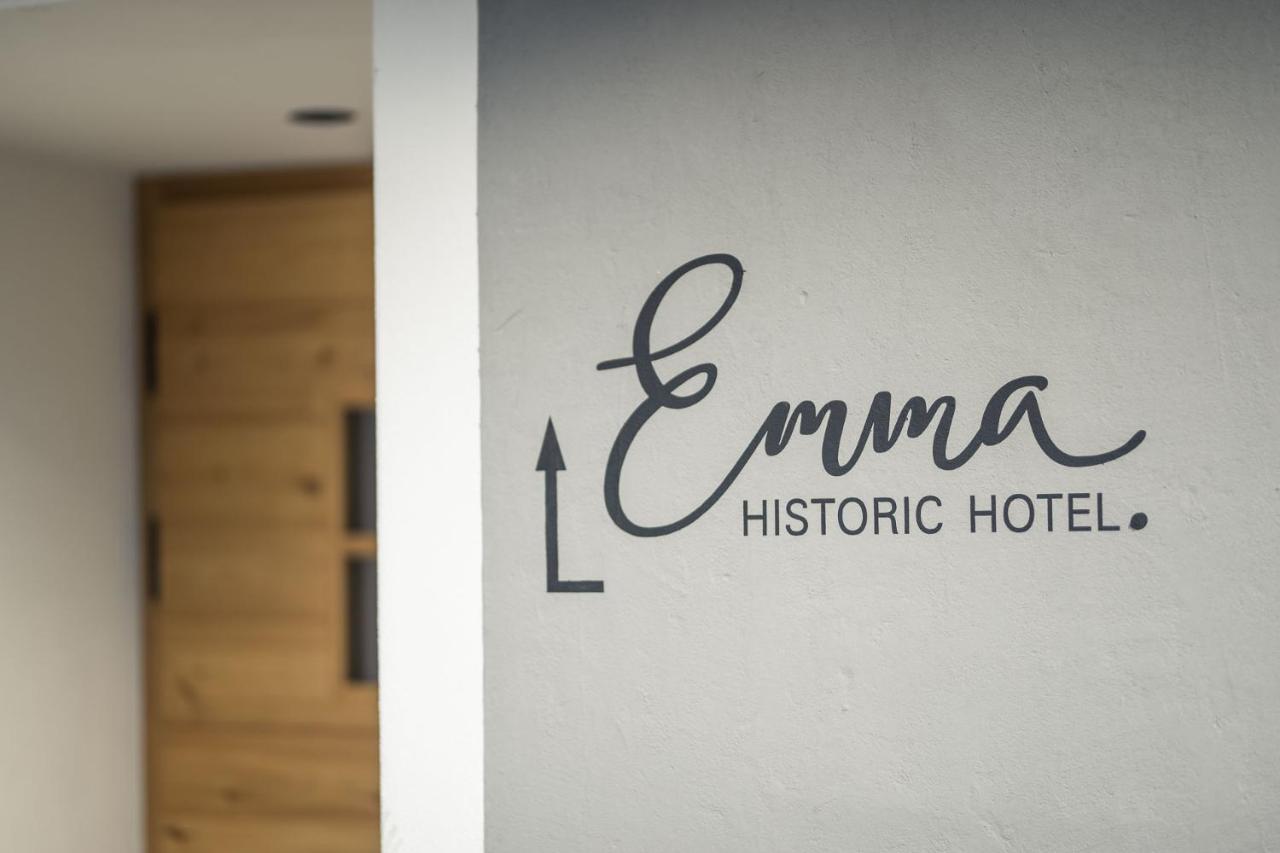 Emma Historic Hotel Villabassa Exterior foto
